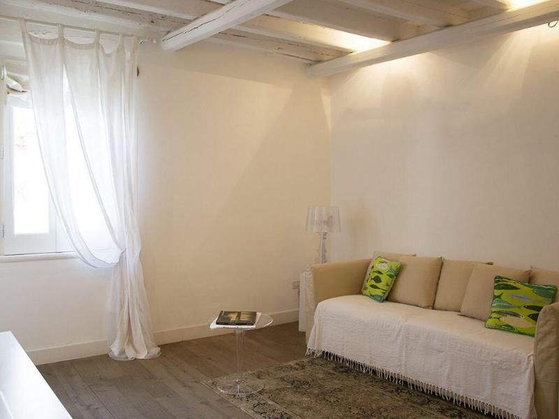 Suite Home Trani image