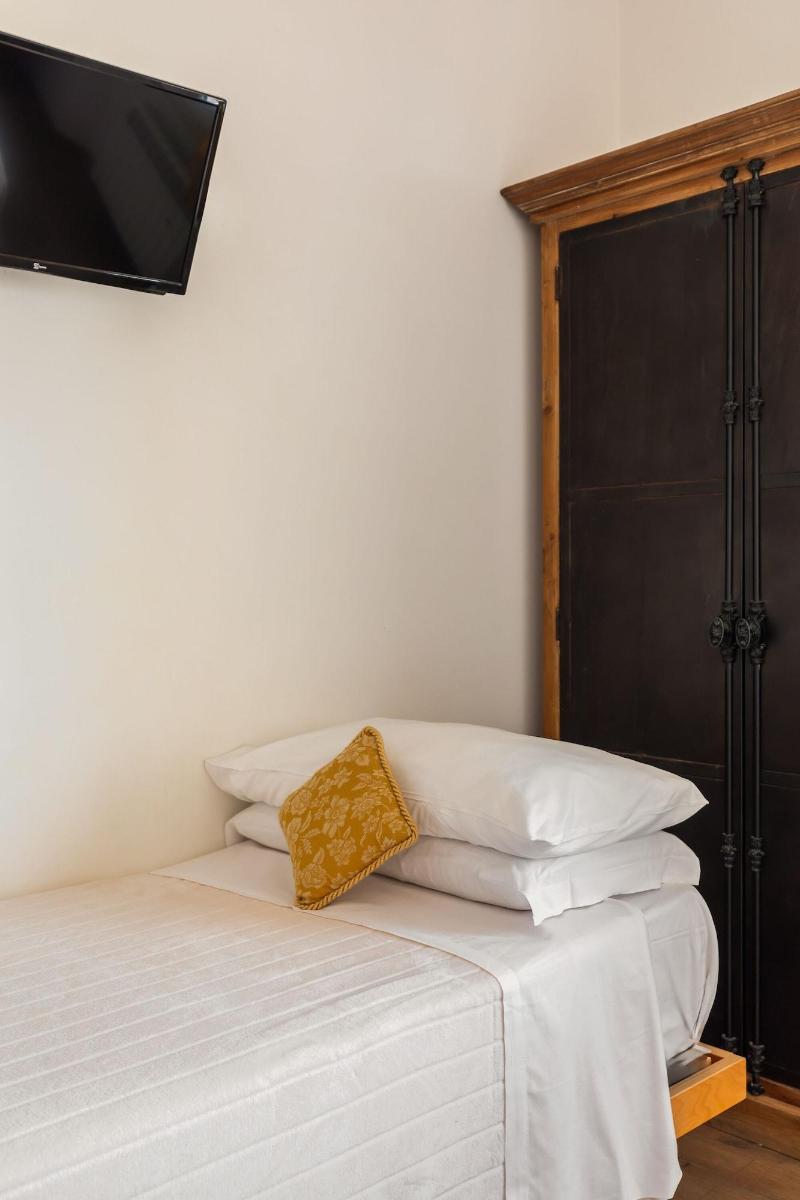 Guest House Maison 6 image