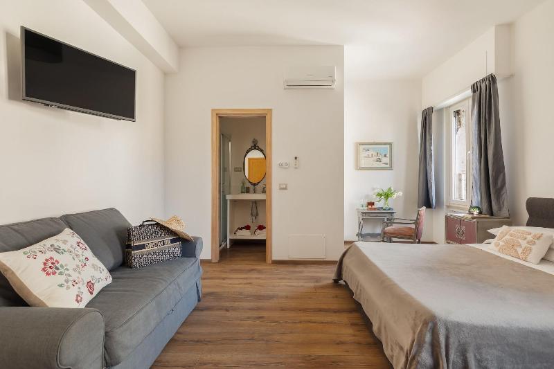 Guest House Maison 6 image