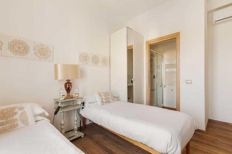 Guest House Maison 6 image