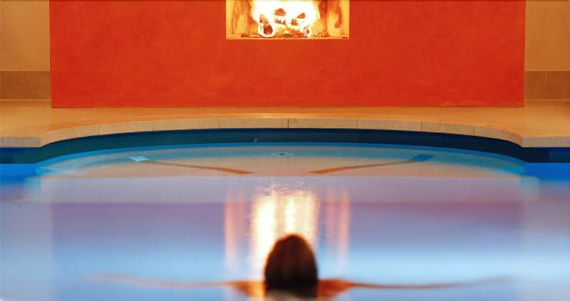 Seehotel Am Neuklostersee image