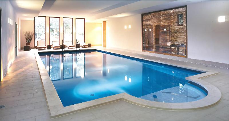 Seehotel Am Neuklostersee image