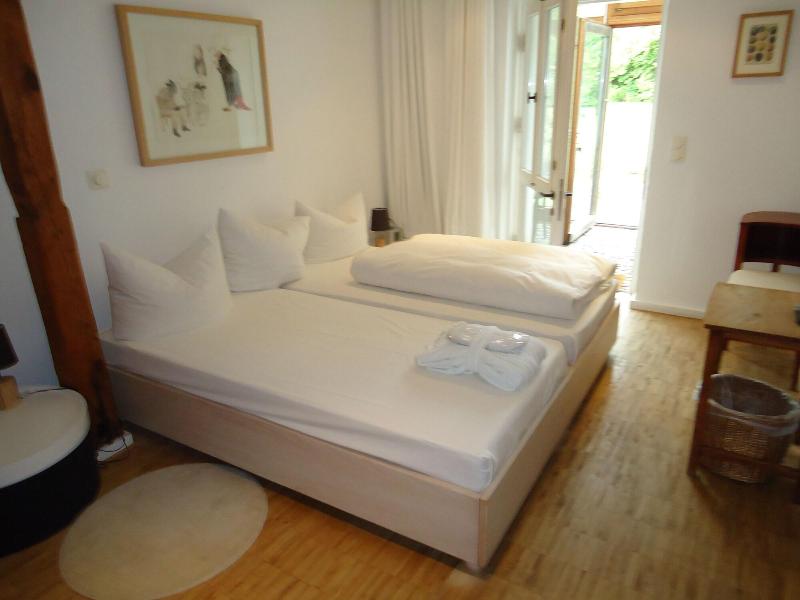 Seehotel Am Neuklostersee image