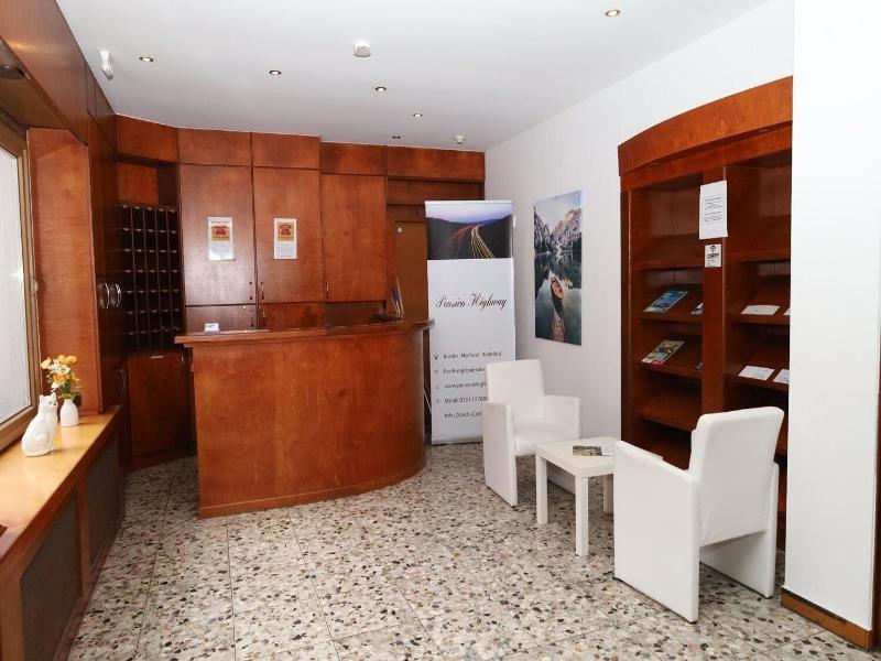 Pension Highway 3 Sennestadt-Bielefeld image