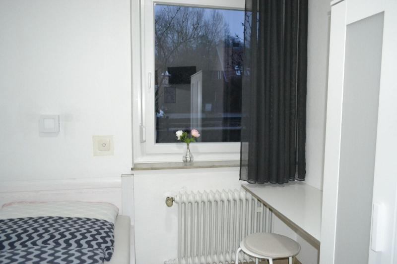 Pension Highway 3 Sennestadt-Bielefeld image