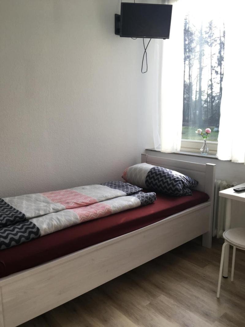 Pension Highway 3 Sennestadt-Bielefeld image