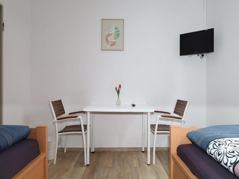Pension Highway 3 Sennestadt-Bielefeld image