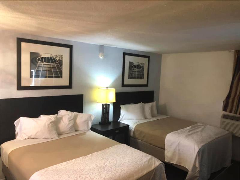 Ranch House Inn And Suites image