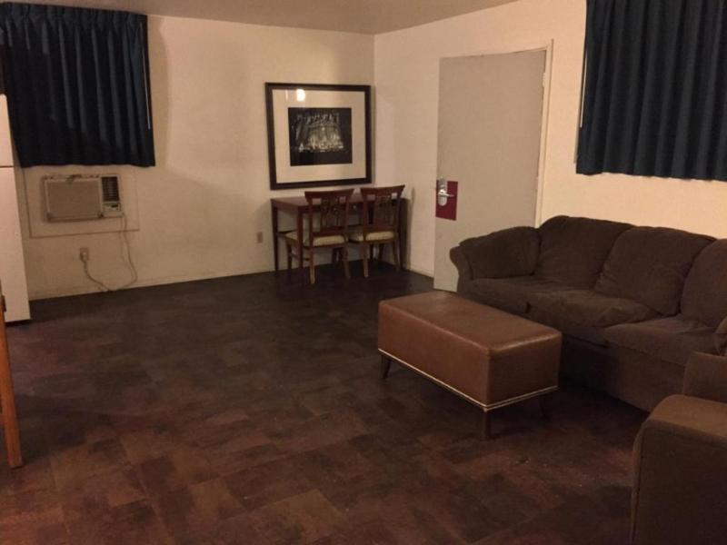 Ranch House Inn And Suites image