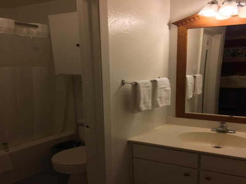 Ranch House Inn And Suites image