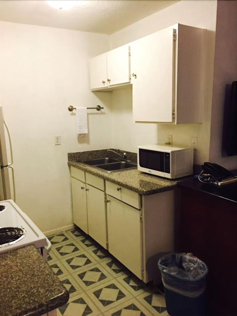 Ranch House Inn And Suites image