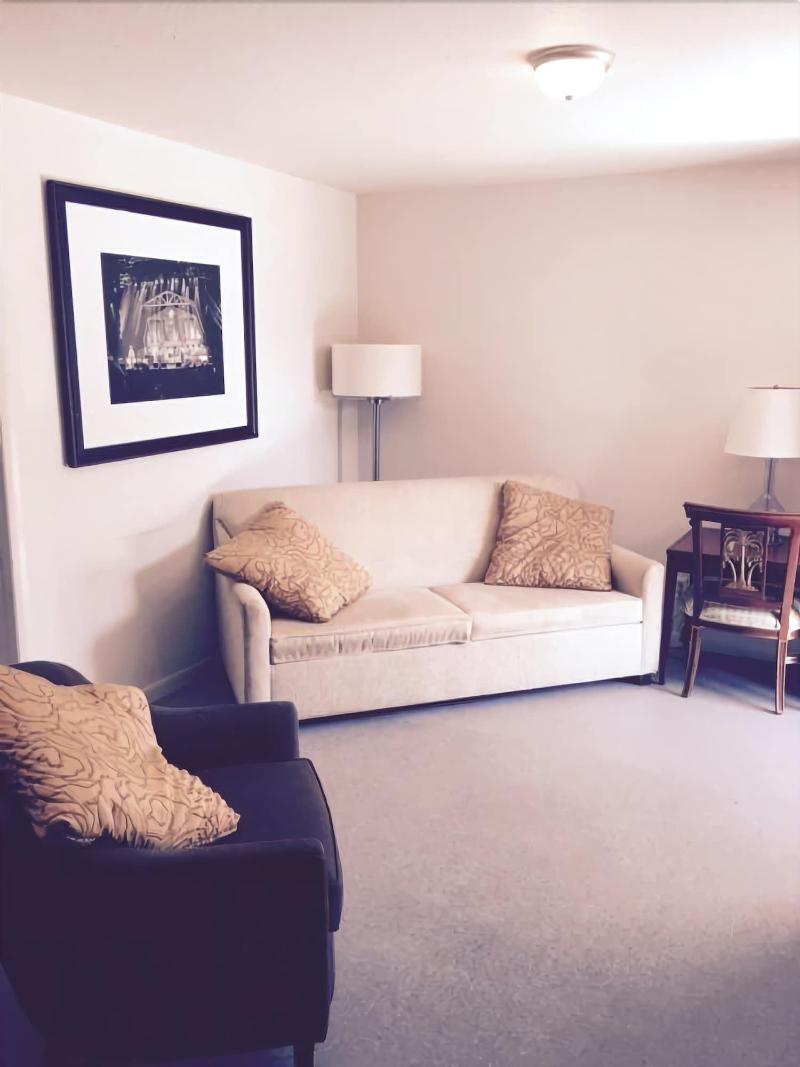Ranch House Inn And Suites image