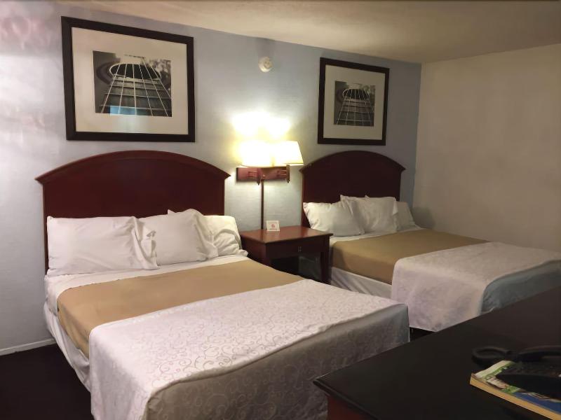 Ranch House Inn And Suites image