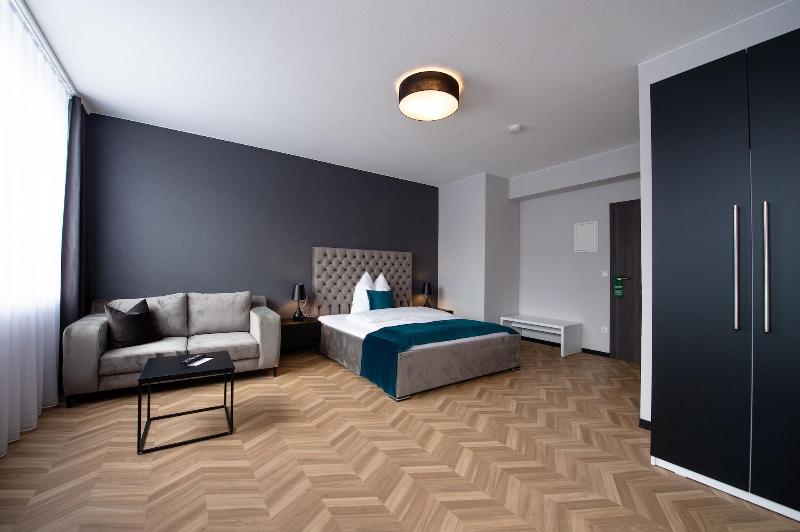 V Business Living Appartment image