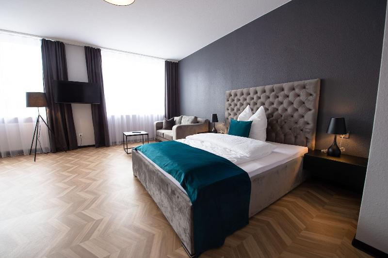 V Business Living Appartment image