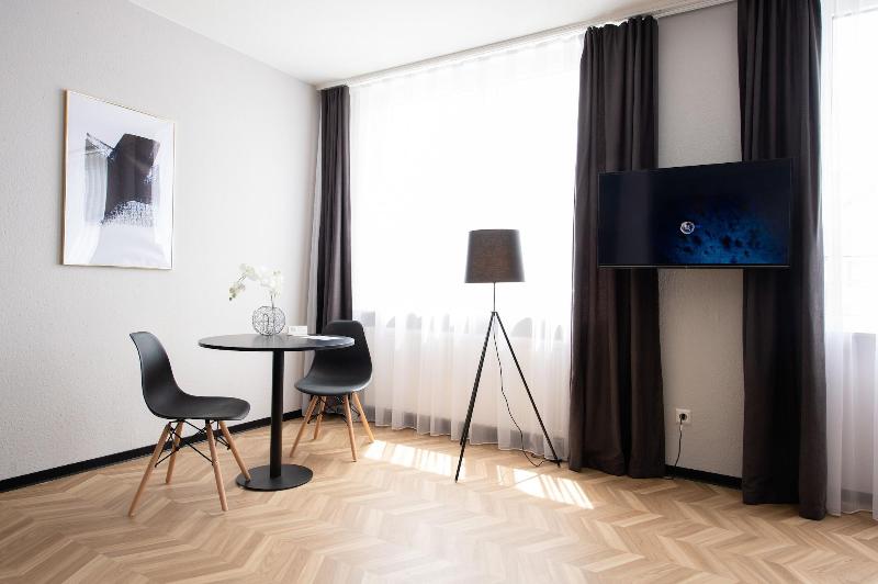 V Business Living Appartment image