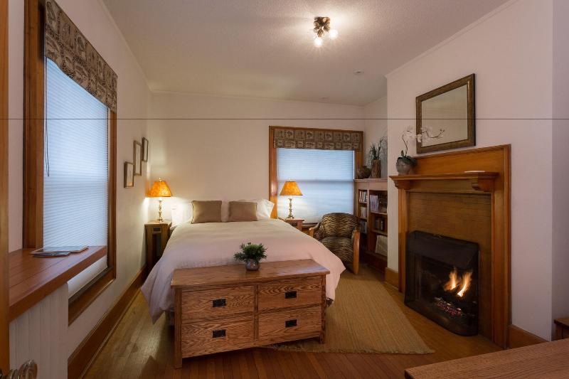 Stewart Inn image