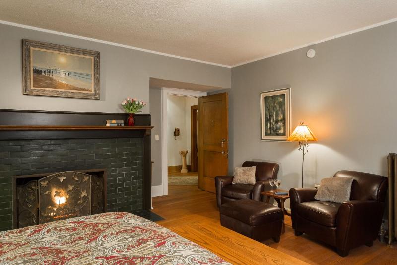 Stewart Inn image