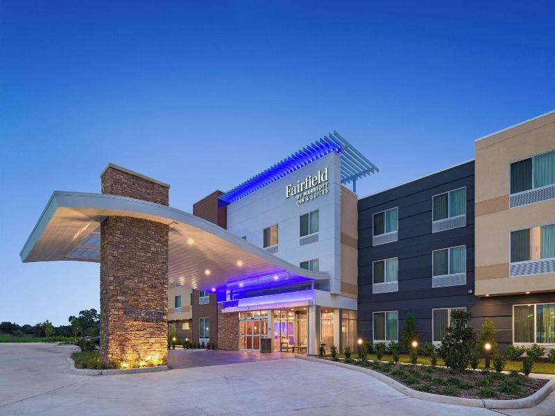 Fairfield Inn & Suites by Marriott Houston Richmon image