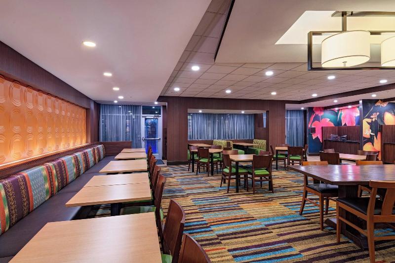 Fairfield Inn & Suites by Marriott Houston Richmon image