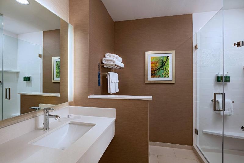 Fairfield Inn & Suites by Marriott Houston Richmon image