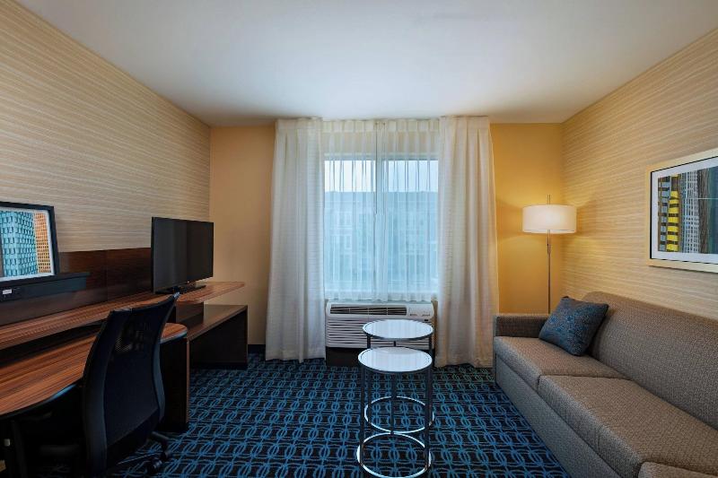Fairfield Inn & Suites by Marriott Houston Richmon image