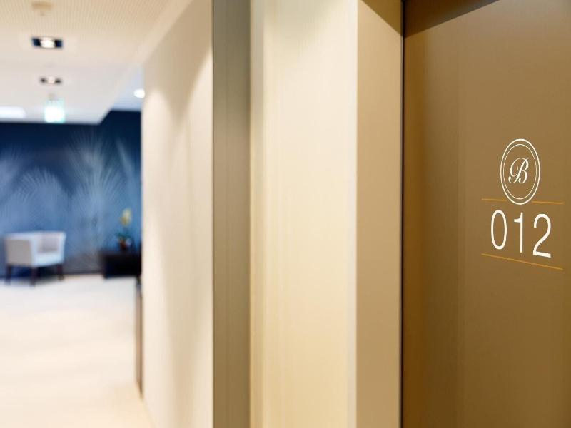Boutique Hotel Bellevue image