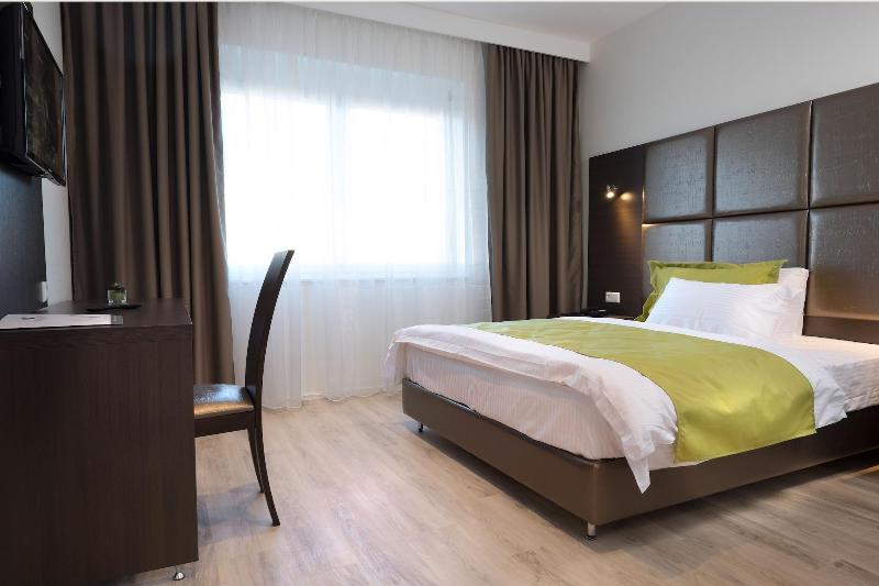 Boutique Hotel Bellevue image