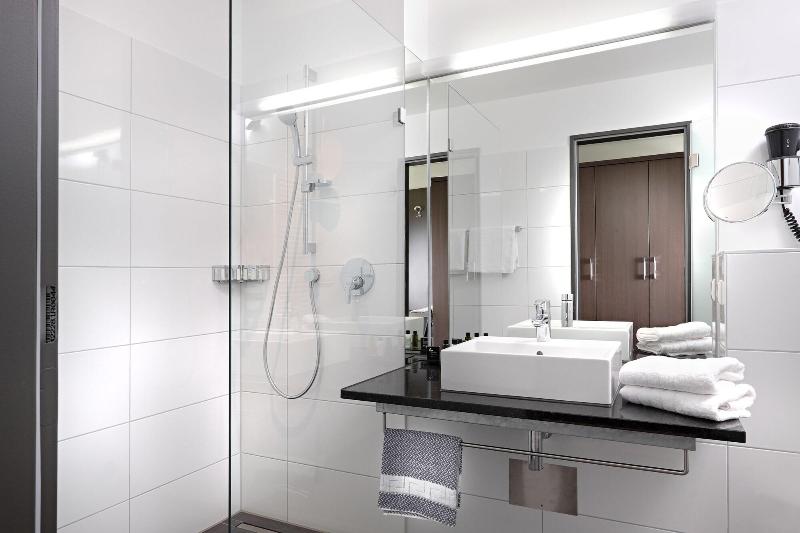 Boutique Hotel Bellevue image