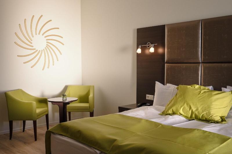 Boutique Hotel Bellevue image