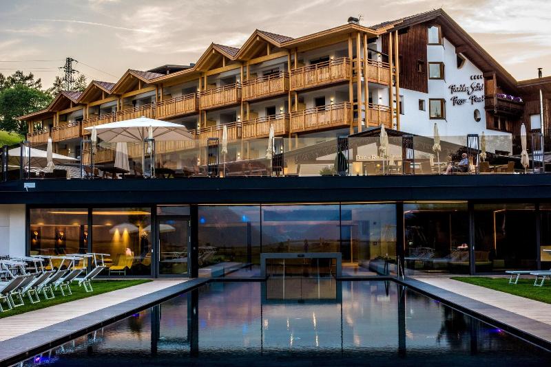 Hotel Pinei Nature & Spirit image