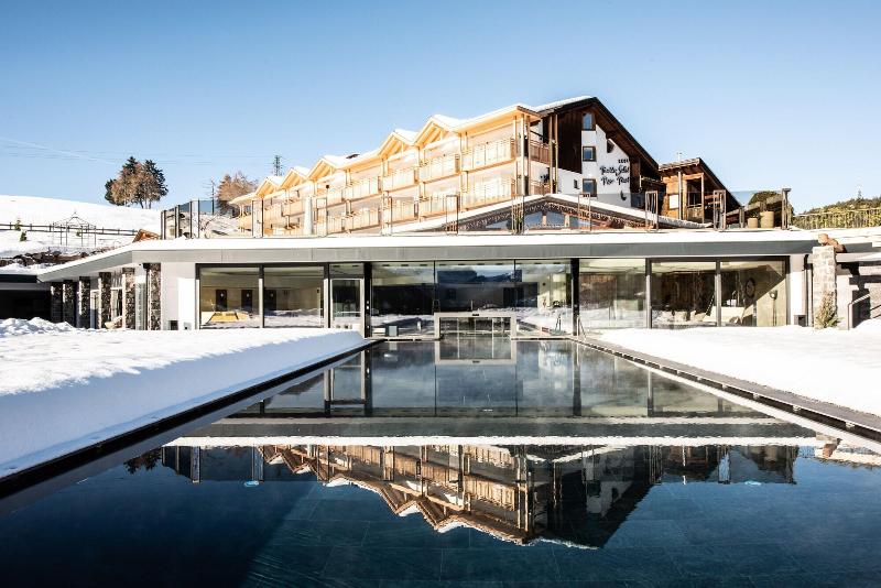 Hotel Pinei Nature & Spirit image