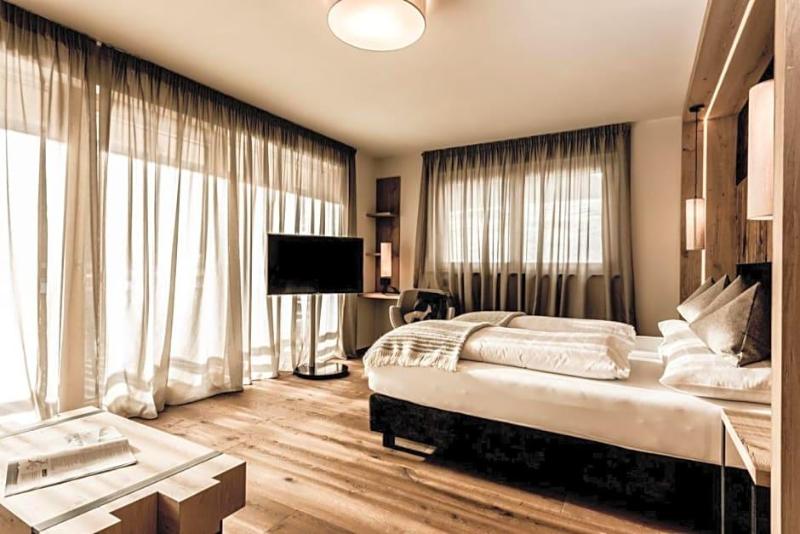 Hotel Pinei Nature & Spirit image