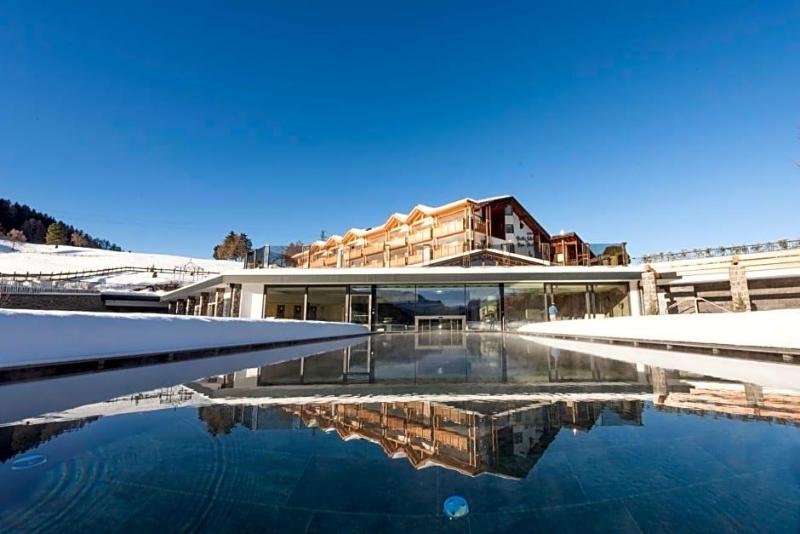 Hotel Pinei Nature & Spirit image