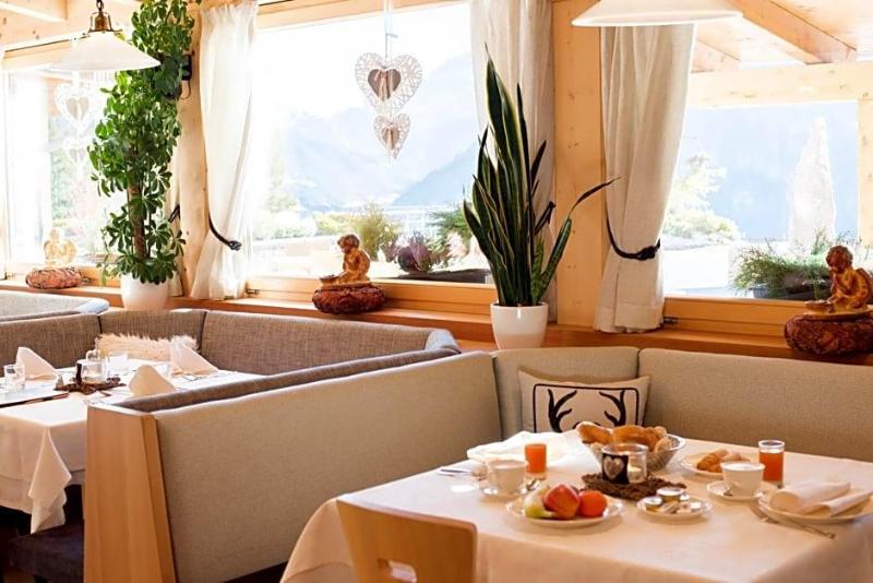 Hotel Pinei Nature & Spirit image