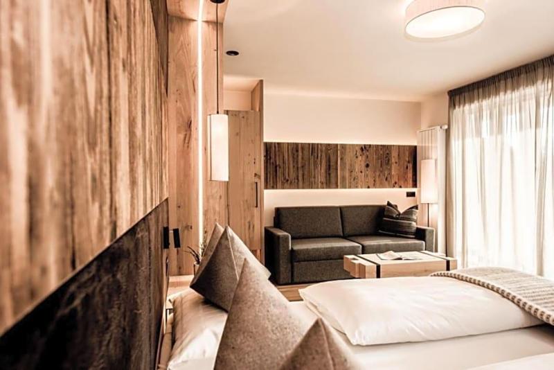 Hotel Pinei Nature & Spirit image