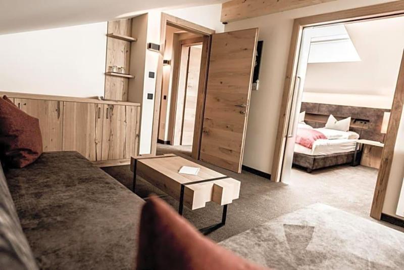 Hotel Pinei Nature & Spirit image