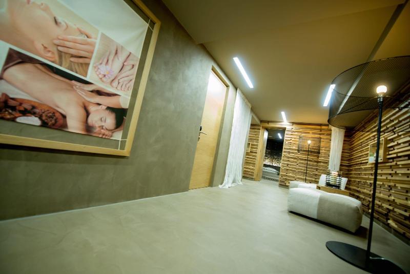 Hotel Pinei Nature & Spirit image