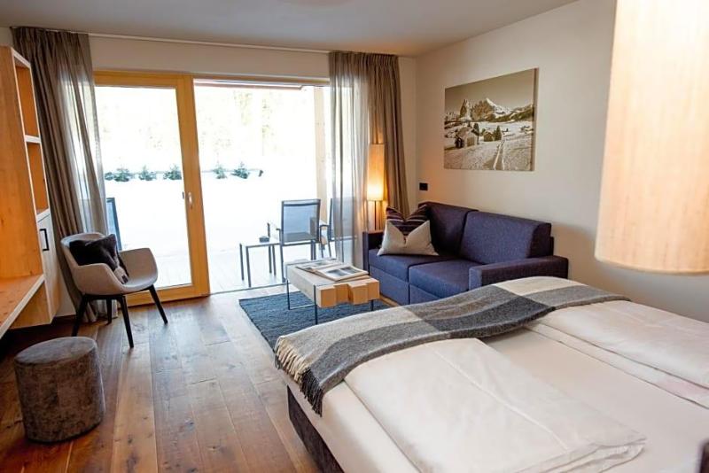 Hotel Pinei Nature & Spirit image