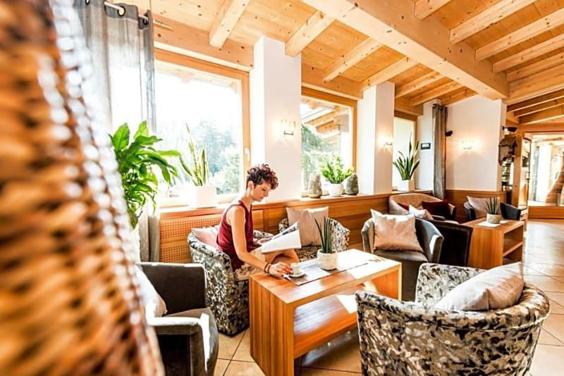 Hotel Pinei Nature & Spirit image