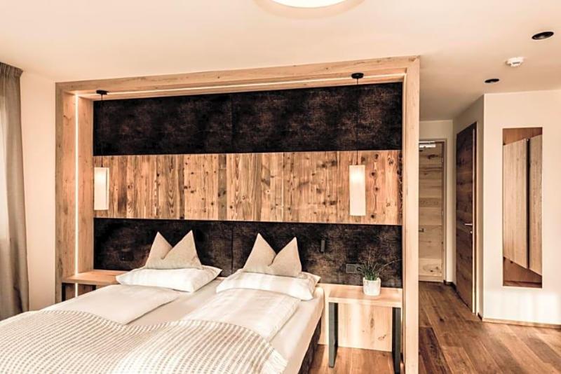 Hotel Pinei Nature & Spirit image