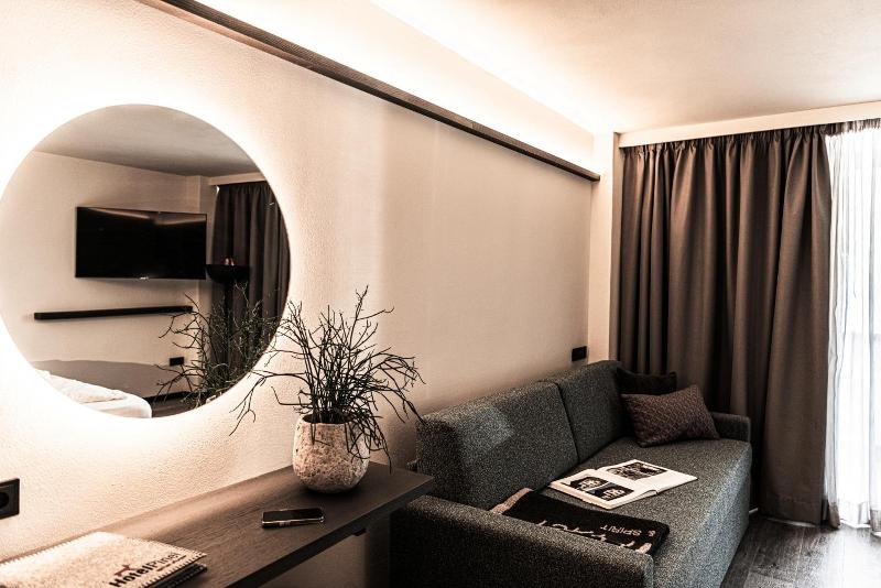 Hotel Pinei Nature & Spirit image