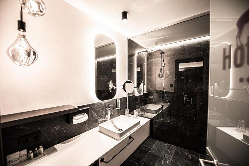 Hotel Pinei Nature & Spirit image