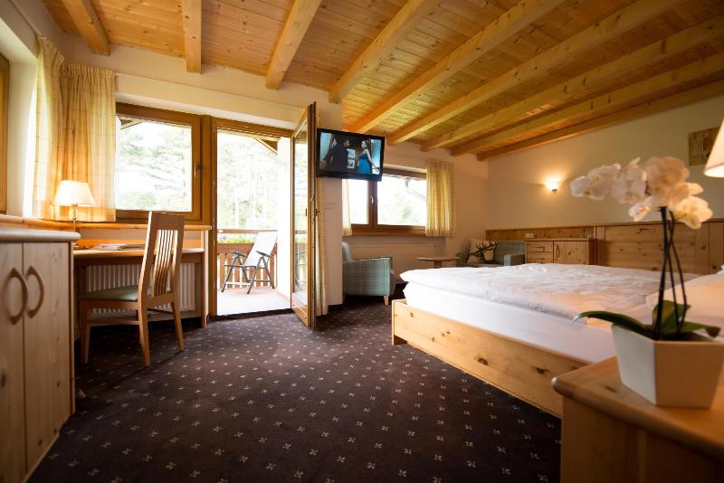 Hotel Pinei Nature & Spirit image