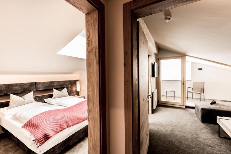 Hotel Pinei Nature & Spirit image