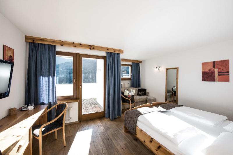 Hotel Pinei Nature & Spirit image
