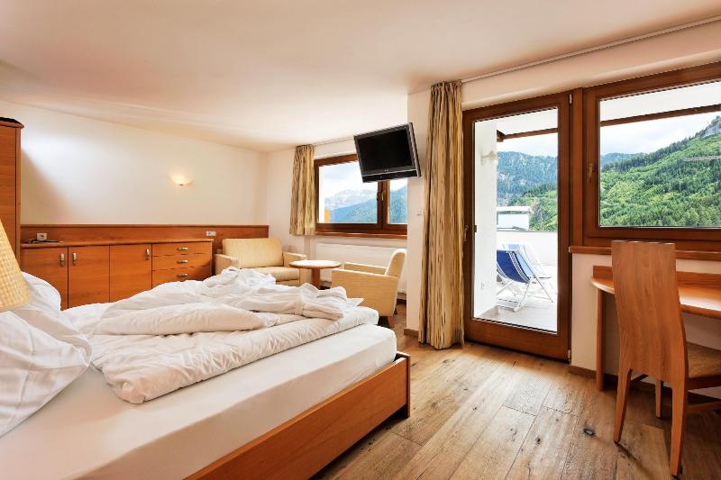 Hotel Pinei Nature & Spirit image