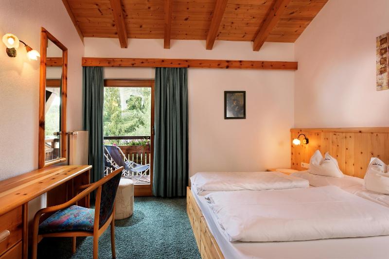 Hotel Pinei Nature & Spirit image