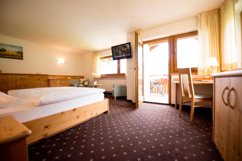 Hotel Pinei Nature & Spirit image