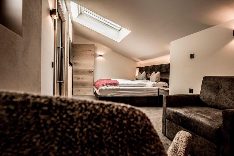 Hotel Pinei Nature & Spirit image